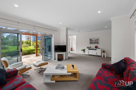 Photo of property in 33 Station Street, Hobsonville, Auckland, 0616