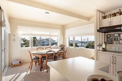 Photo of property in 43 Hinewa Road, Otumoetai, Tauranga, 3110