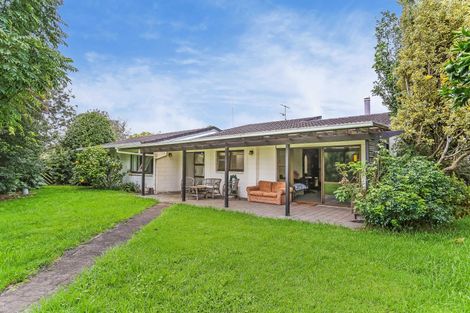 Photo of property in 120 Racecourse Road, Waiuku, 2123