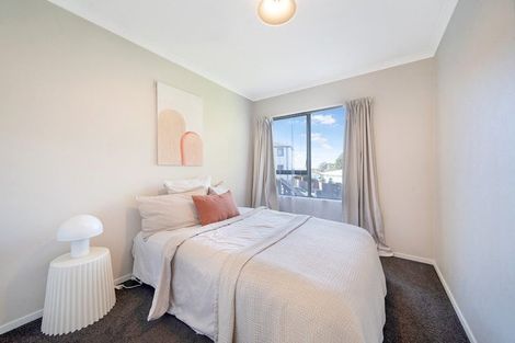 Photo of property in 26 Garton Drive, Massey, Auckland, 0614