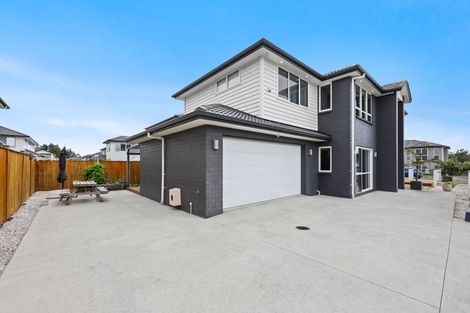Photo of property in 19 Horsefields Drive, Flat Bush, Auckland, 2019