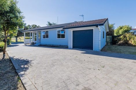 Photo of property in 75 Park Avenue, Waikanae, 5036