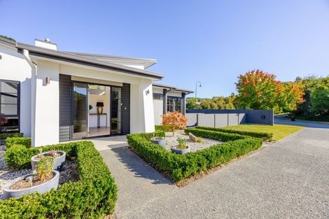 Photo of property in 80 Kent Terrace, Taradale, Napier, 4112