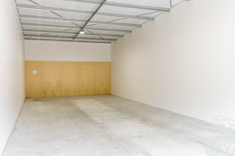 Photo of property in 2 Coolen Place, Tuakau, 2121