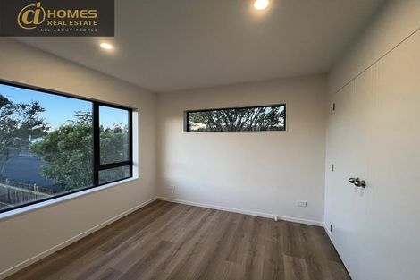 Photo of property in 3e Penfold Place, Henderson, Auckland, 0610
