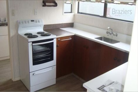 Photo of property in 154 Sawyers Arms Road, Northcote, Christchurch, 8052