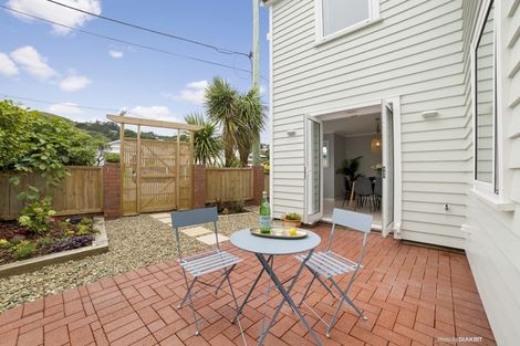 Photo of property in 36u5 Dee Street, Island Bay, Wellington, 6023