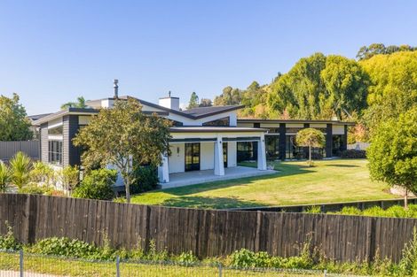 Photo of property in 80 Kent Terrace, Taradale, Napier, 4112