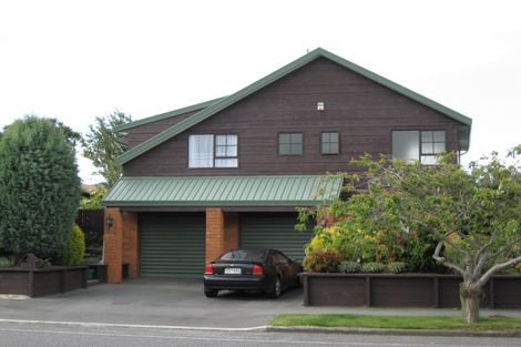 Photo of property in 210 Maidstone Road, Avonhead, Christchurch, 8042