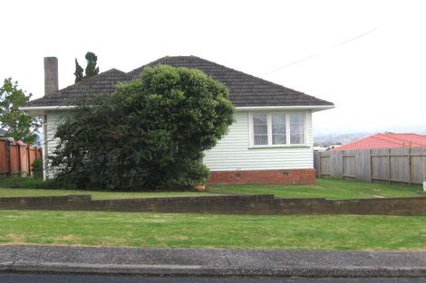 Photo of property in 9 Mackenzie Street, Te Atatu South, Auckland, 0610