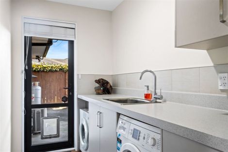 Photo of property in 15 Gilchrist Place, Kaiapoi, 7630