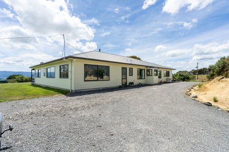 Photo of property in 1937 Lake Ferry Road, Pirinoa, Featherston, 5772