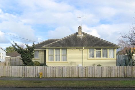 Photo of property in 37 Rawlings Street, Bader, Hamilton, 3206