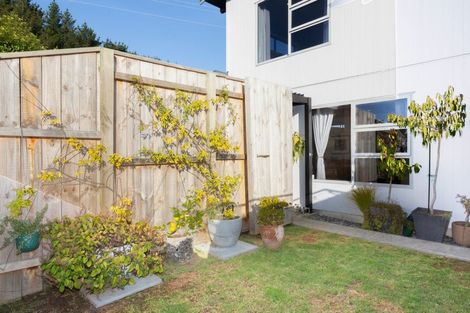 Photo of property in 130 Navigation Drive, Whitby, Porirua, 5024
