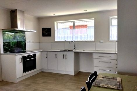 Photo of property in 36 Sylvan Avenue, Waikanae, 5036