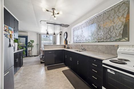 Photo of property in 105 Fairy Springs Road, Fairy Springs, Rotorua, 3015