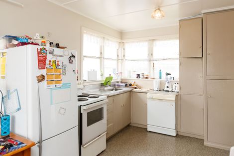 Photo of property in 582 Pioneer Highway, Highbury, Palmerston North, 4412