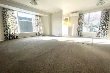 Photo of property in 18f2 Devonshire Road, Miramar, Wellington, 6022