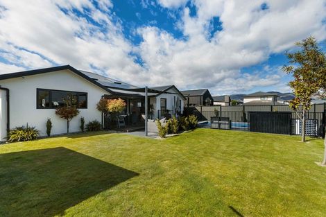 Photo of property in 6 Hortons Way, Cromwell, 9310
