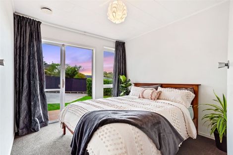 Photo of property in 56b Reynella Drive, Massey, Auckland, 0614