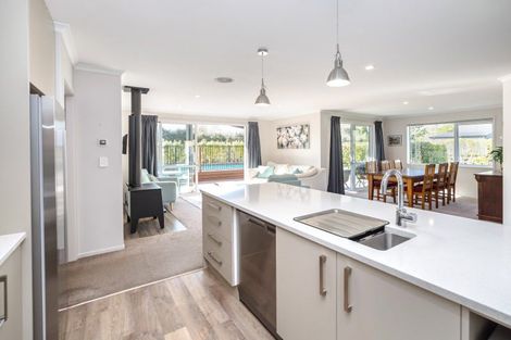 Photo of property in 6 Hewson Lane, Greytown, 5712