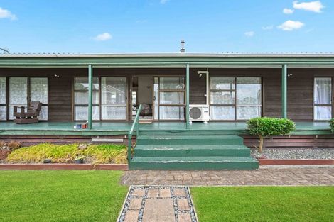 Photo of property in 2 Riverton Place, Fairview Downs, Hamilton, 3214
