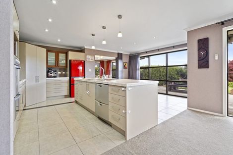 Photo of property in 38a Madison Street, Cambridge, 3434