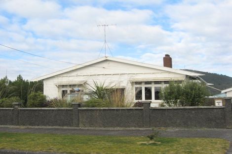 Photo of property in 9 Doyle Street, Blaketown, Greymouth, 7805