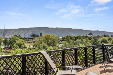 Photo of property in 10 Bardsey Street, Allanton, Mosgiel, 9092