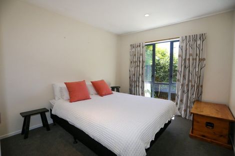 Photo of property in 1/55 Mcfaddens Road, St Albans, Christchurch, 8052