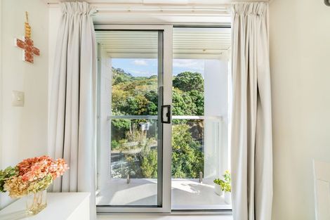 Photo of property in Grosvenor Flats, 19 Cottleville Terrace, Thorndon, Wellington, 6011