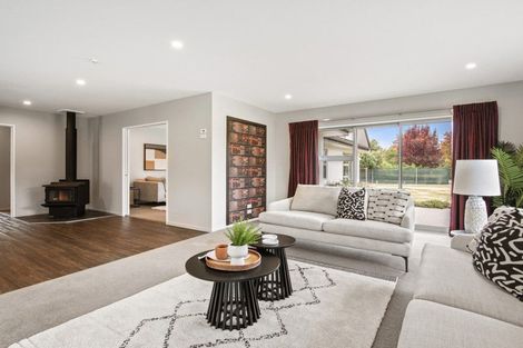 Photo of property in 43 Stott Drive, Darfield, 7571