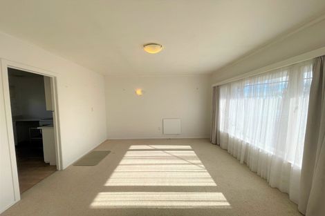 Photo of property in 4a/1 Corrella Road, Belmont, Auckland, 0622