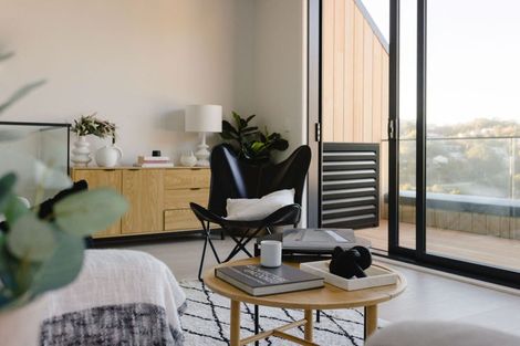 Photo of property in 105 Tiketike Way, Brooklyn, Wellington, 6021