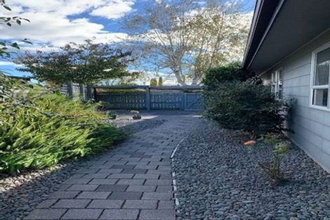 Photo of property in 15 Gilmour Place, Taradale, Napier, 4112