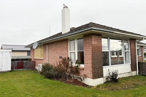 Photo of property in 21 Charlton Road, Gore, 9710