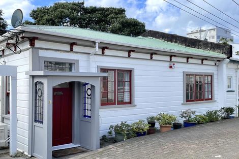 Photo of property in 3 Staunton Avenue, Mount Cook, Wellington, 6011
