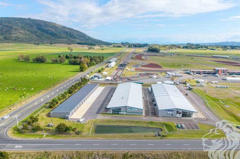 Photo of property in 2 Coolen Place, Tuakau, 2121