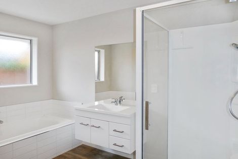 Photo of property in 6 Highworth Crescent, Rolleston, 7615