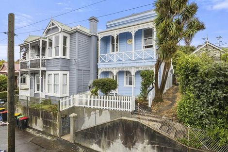 Photo of property in 44 Heriot Row, Dunedin Central, Dunedin, 9016