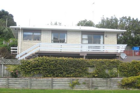 Photo of property in 37 Herekawe Drive, Spotswood, New Plymouth, 4310