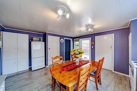 Photo of property in 9 Collins Street, Waipawa, 4210