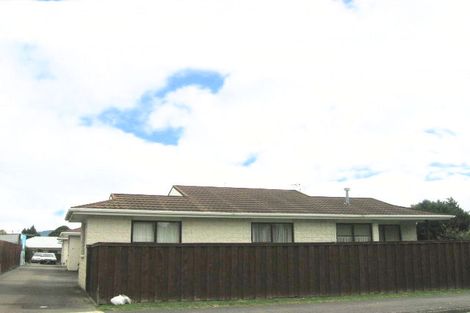 Photo of property in 2/3 Ebdentown Street, Ebdentown, Upper Hutt, 5018