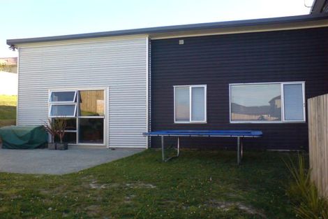 Photo of property in 22 Kittiwake Drive, Schnapper Rock, Auckland, 0632