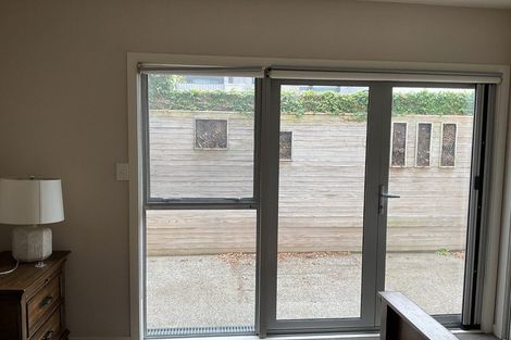 Photo of property in 2/19 Garadice Road, Rothesay Bay, Auckland, 0630