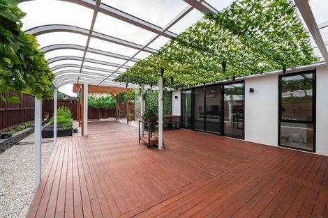 Photo of property in 5 Sydney Place, Flagstaff, Hamilton, 3210