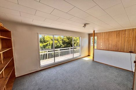 Photo of property in 279 Pakuranga Road, Pakuranga Heights, Auckland, 2010