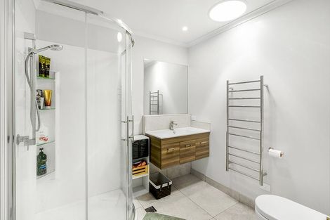 Photo of property in 14b Yanicks Crescent, Fitzroy, Hamilton, 3206
