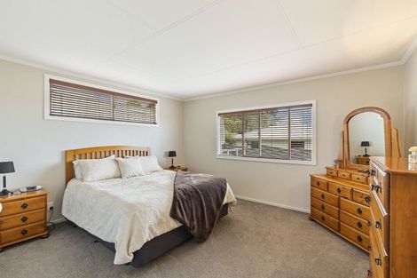 Photo of property in 70 Bayly Road, Blagdon, New Plymouth, 4310