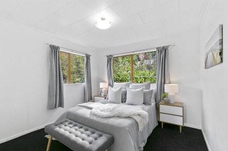 Photo of property in 9 Ridd Crescent, Karori, Wellington, 6012